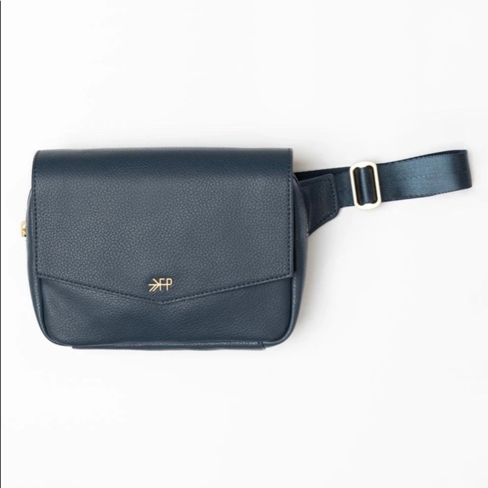 Freshly picked navy park pack - new with tags
